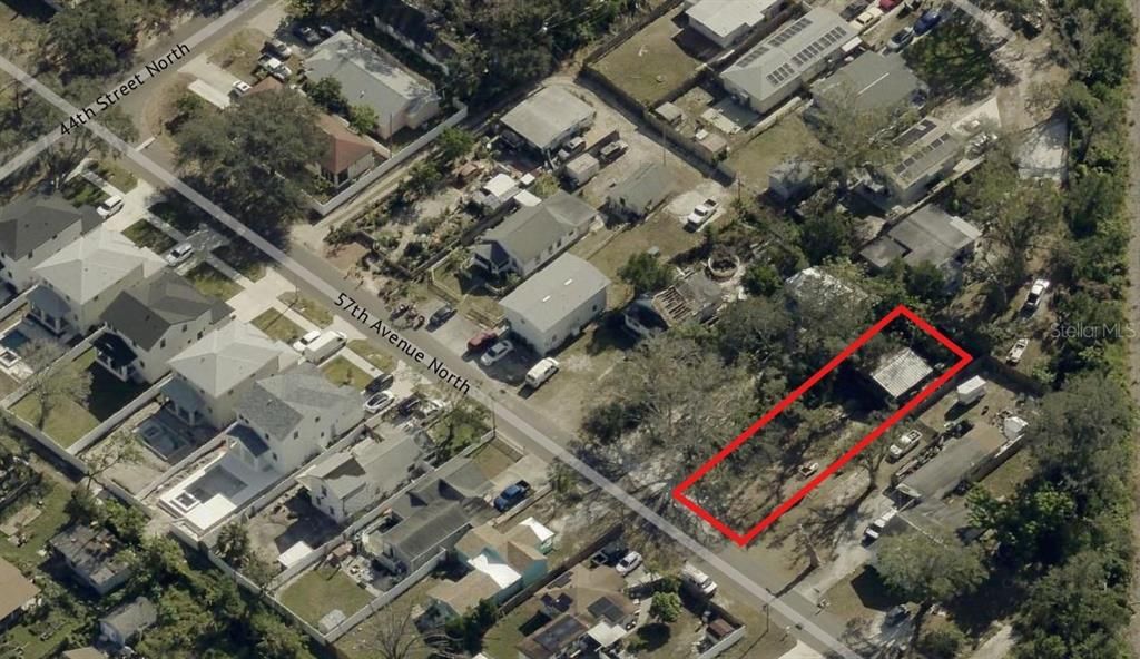 En Venta: $138,999 (0.13 acres)