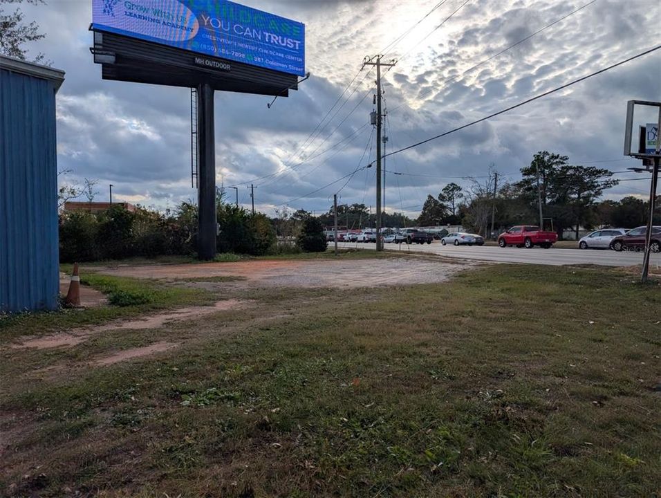 待售: $400,000 (0 贝兹, 0 浴室, 1500 平方英尺)