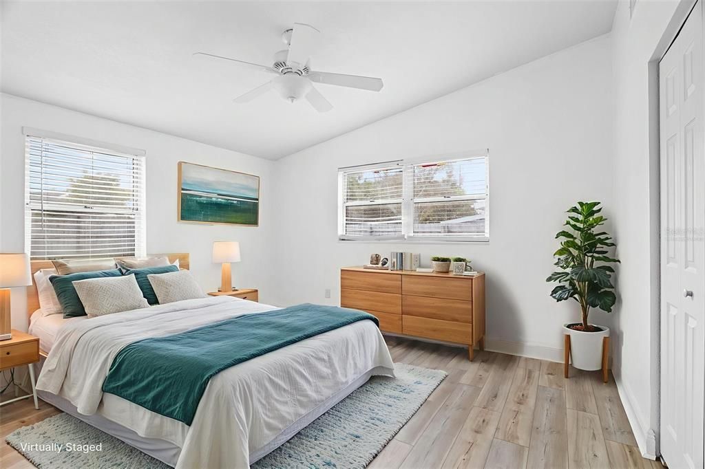 待售: $265,000 (3 贝兹, 2 浴室, 1264 平方英尺)