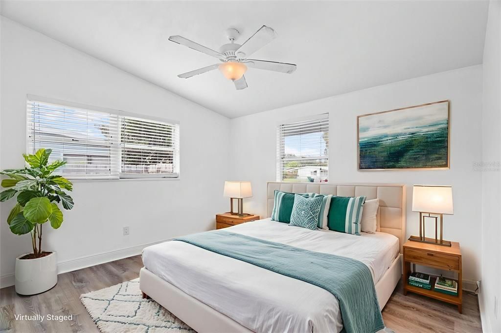 待售: $265,000 (3 贝兹, 2 浴室, 1264 平方英尺)