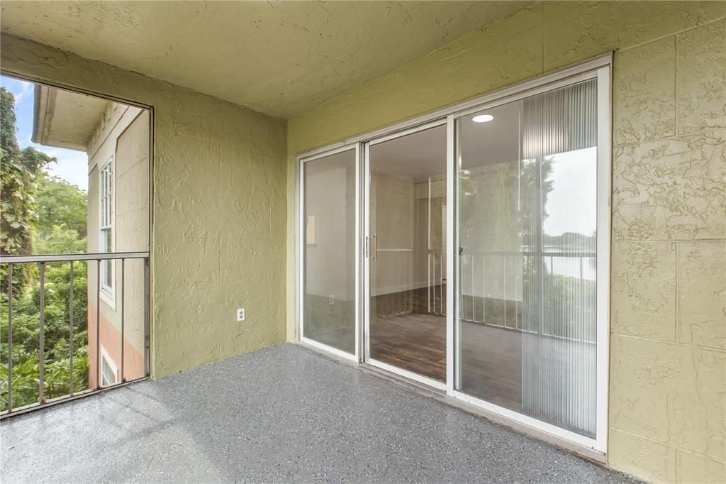 For Rent: $1,700 (3 beds, 2 baths, 1348 Square Feet)