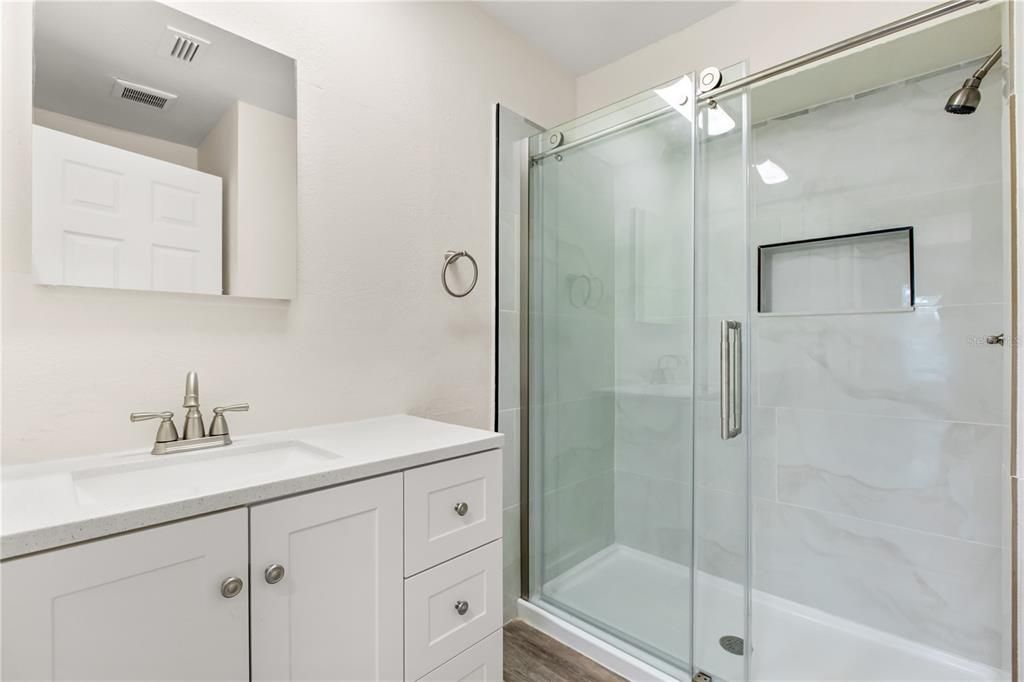 For Rent: $1,700 (3 beds, 2 baths, 1348 Square Feet)