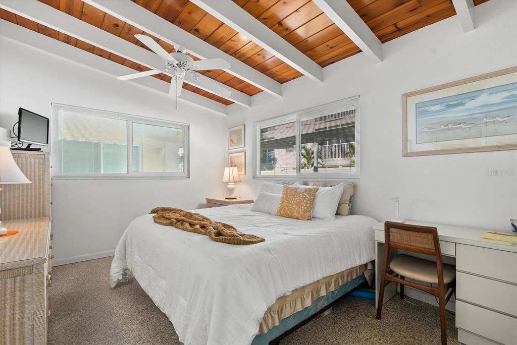 На продажу: $485,000 (1 спален, 1 ванн, 600 Квадратных фут)