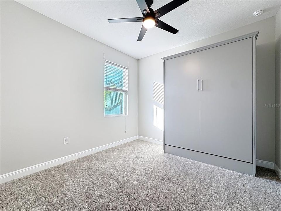 En Venta: $569,000 (4 camas, 2 baños, 2416 Pies cuadrados)