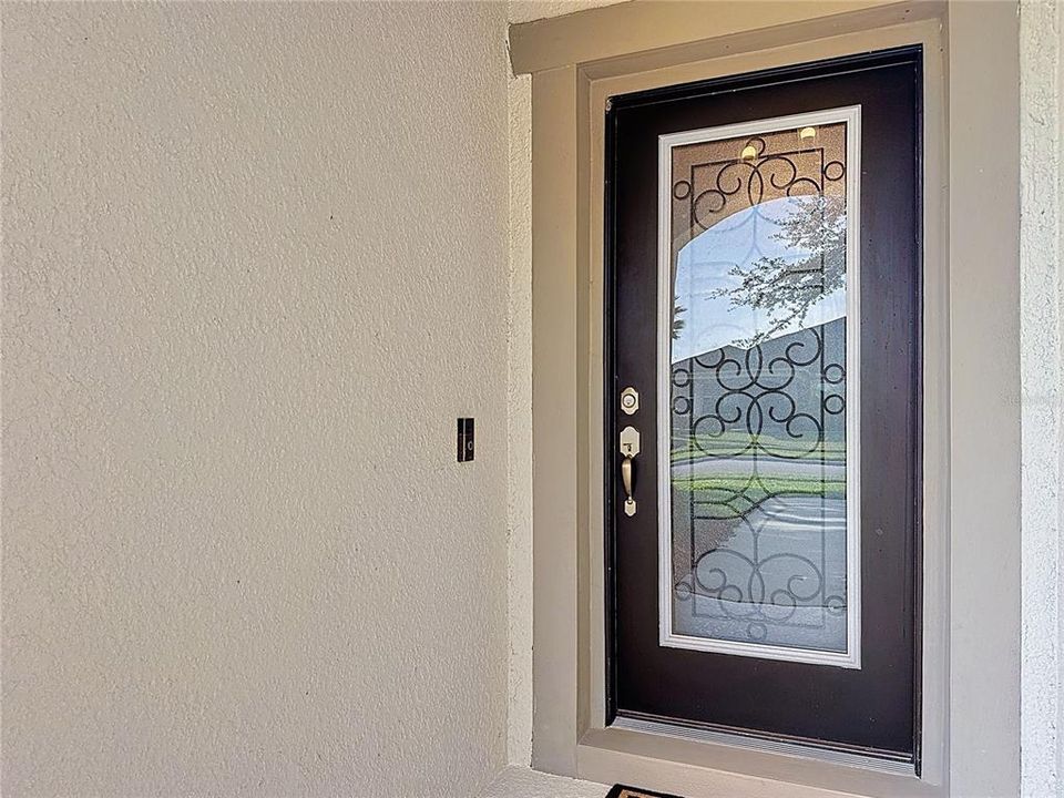 En Venta: $569,000 (4 camas, 2 baños, 2416 Pies cuadrados)