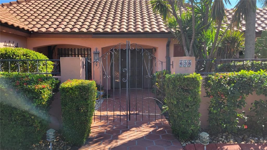 For Rent: $8,500 (4 beds, 3 baths, 2197 Square Feet)