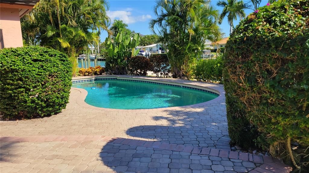 For Rent: $8,500 (4 beds, 3 baths, 2197 Square Feet)