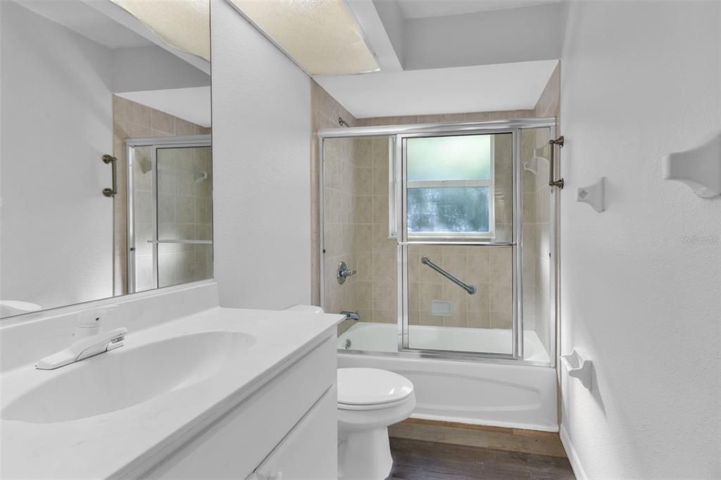 待售: $284,900 (3 贝兹, 2 浴室, 1554 平方英尺)