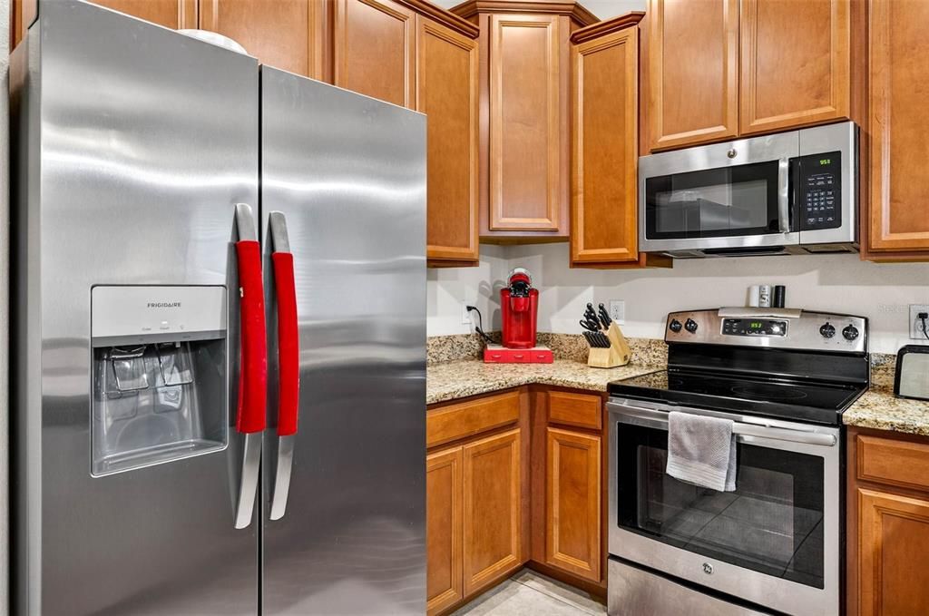 For Sale: $280,000 (3 beds, 2 baths, 1787 Square Feet)