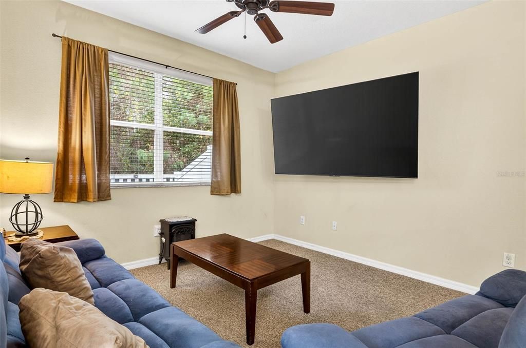 For Sale: $280,000 (3 beds, 2 baths, 1787 Square Feet)