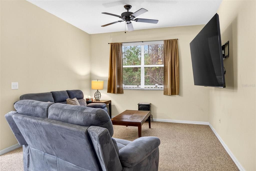 For Sale: $280,000 (3 beds, 2 baths, 1787 Square Feet)