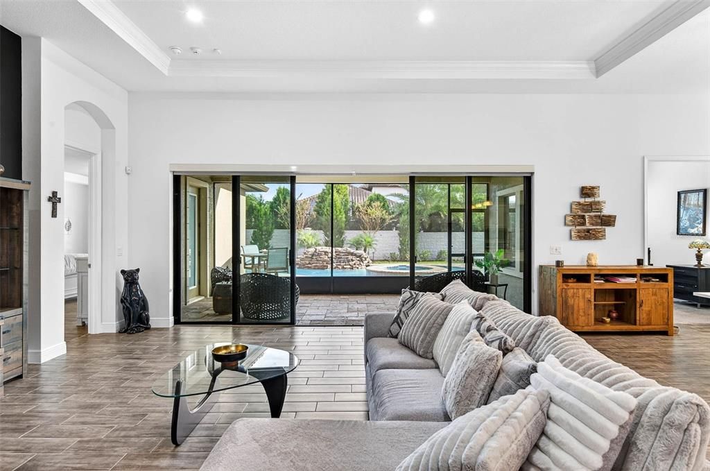 На продажу: $1,050,000 (4 спален, 3 ванн, 2824 Квадратных фут)