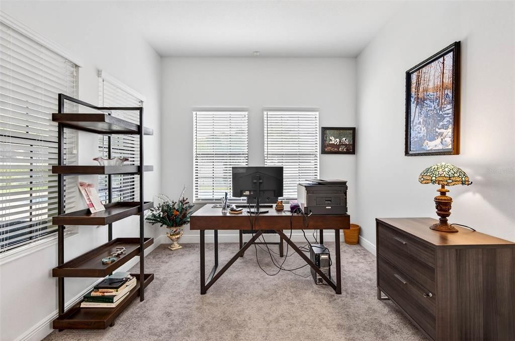 На продажу: $1,050,000 (4 спален, 3 ванн, 2824 Квадратных фут)