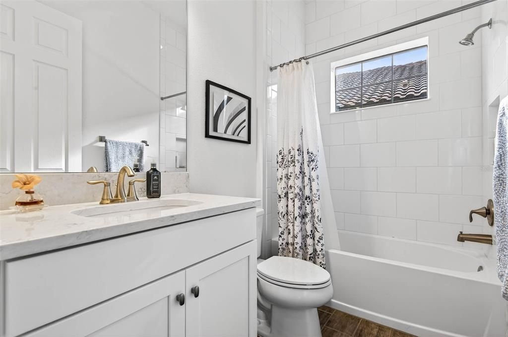 На продажу: $1,050,000 (4 спален, 3 ванн, 2824 Квадратных фут)