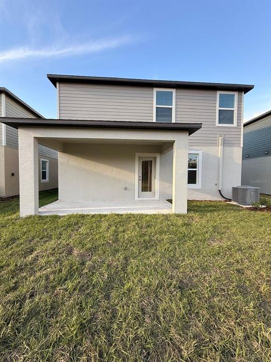 En Renta: $2,950 (5 camas, 2 baños, 2215 Pies cuadrados)