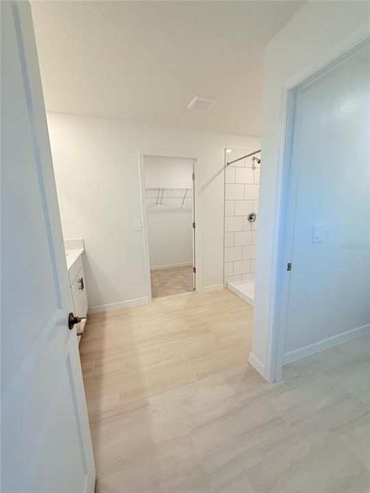 En Renta: $2,950 (5 camas, 2 baños, 2215 Pies cuadrados)