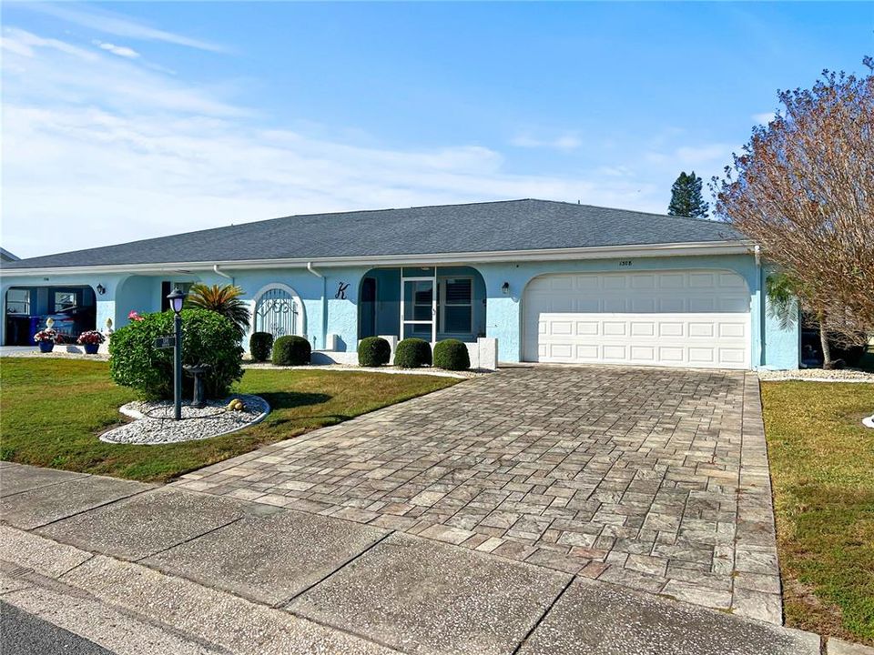 En Venta: $282,000 (2 camas, 2 baños, 1516 Pies cuadrados)