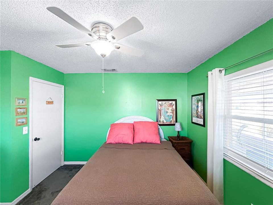 En Venta: $282,000 (2 camas, 2 baños, 1516 Pies cuadrados)