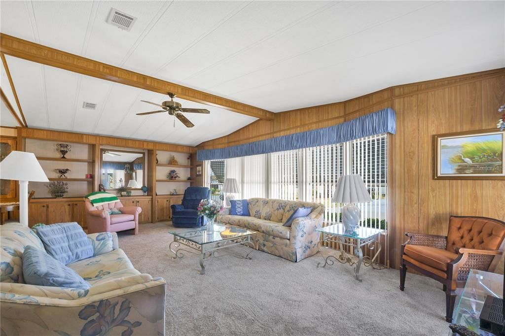 En Venta: $185,000 (2 camas, 2 baños, 1456 Pies cuadrados)