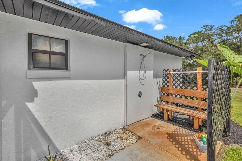 待售: $689,999 (3 贝兹, 2 浴室, 2096 平方英尺)