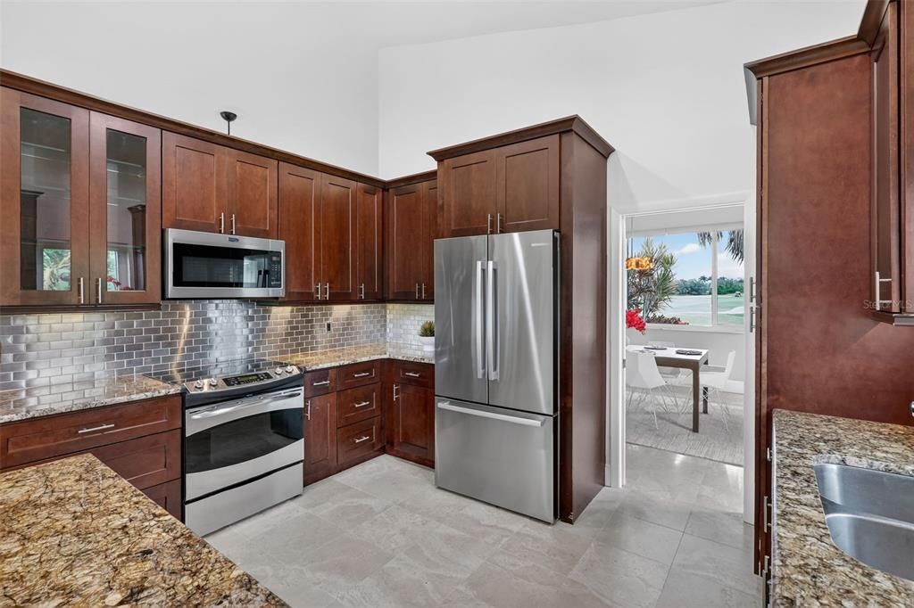 待售: $1,299,000 (4 贝兹, 3 浴室, 3098 平方英尺)