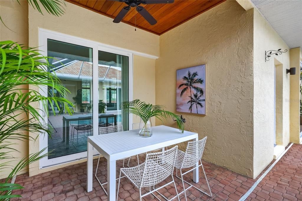 待售: $1,299,000 (4 贝兹, 3 浴室, 3098 平方英尺)