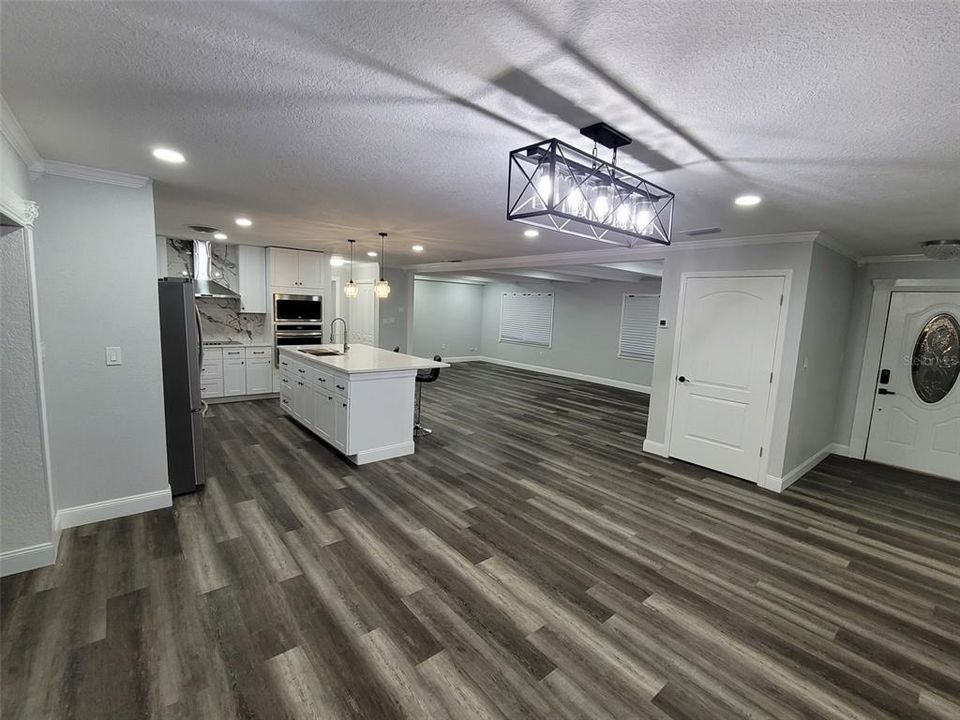 На продажу: $620,000 (5 спален, 3 ванн, 3463 Квадратных фут)