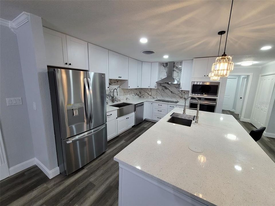 На продажу: $620,000 (5 спален, 3 ванн, 3463 Квадратных фут)