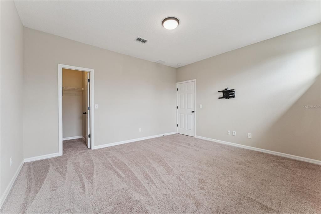 En Venta: $699,990 (6 camas, 4 baños, 4307 Pies cuadrados)