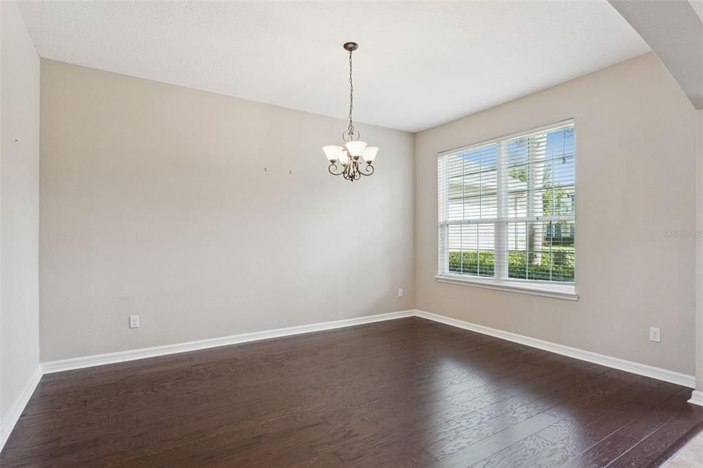 En Venta: $699,990 (6 camas, 4 baños, 4307 Pies cuadrados)