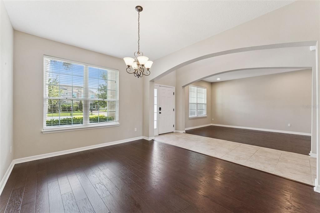 En Venta: $699,990 (6 camas, 4 baños, 4307 Pies cuadrados)