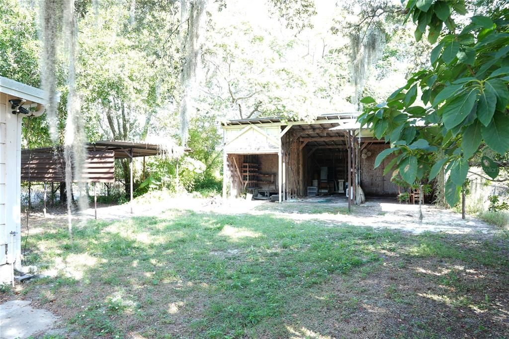 For Sale: $139,000 (2 beds, 1 baths, 920 Square Feet)