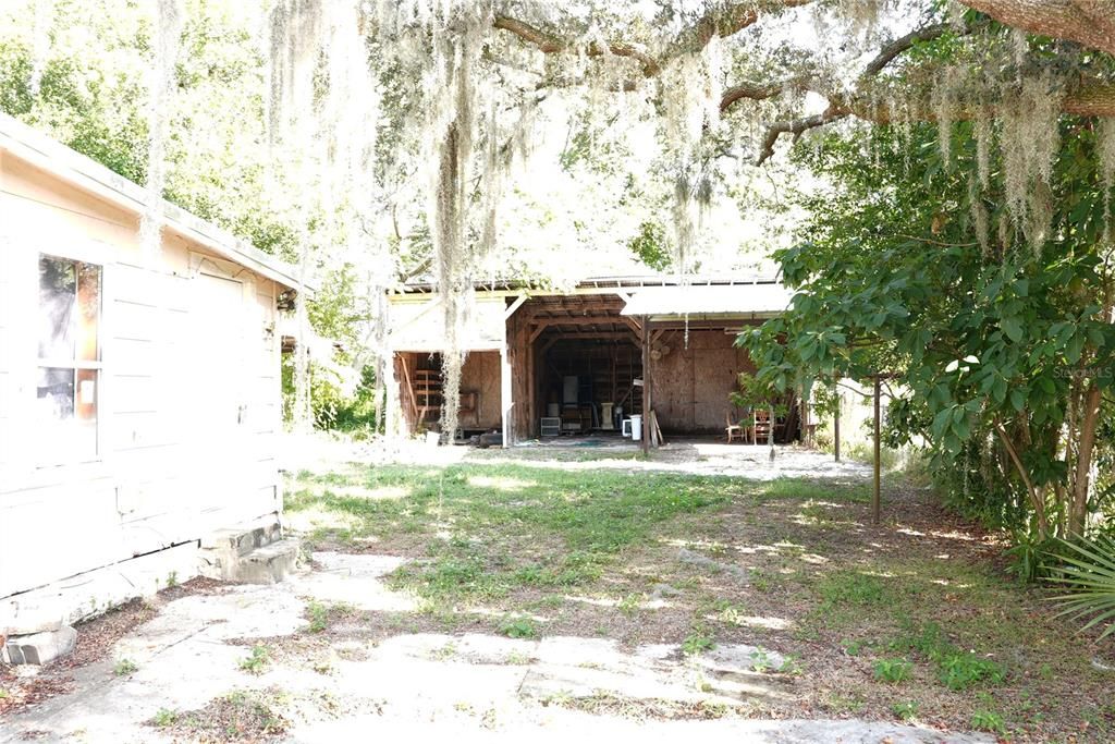 For Sale: $139,000 (2 beds, 1 baths, 920 Square Feet)