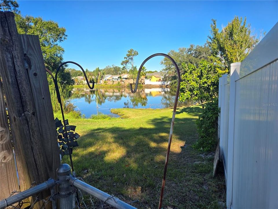 For Sale: $353,600 (3 beds, 2 baths, 1242 Square Feet)