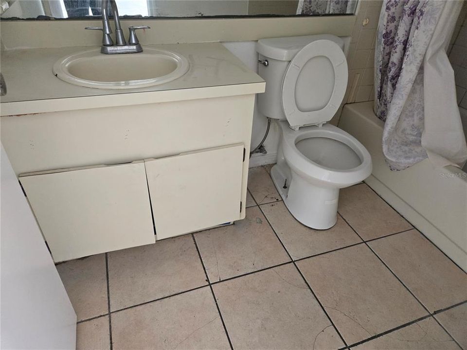 For Sale: $353,600 (3 beds, 2 baths, 1242 Square Feet)