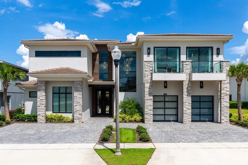 待售: $4,750,000 (9 贝兹, 9 浴室, 8151 平方英尺)