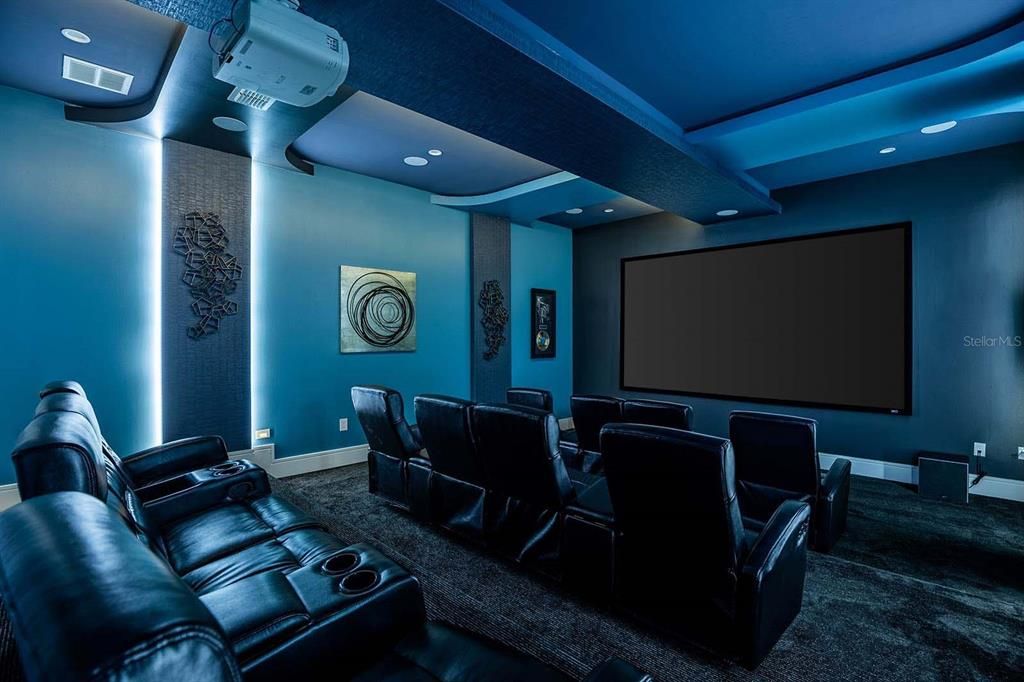 待售: $4,750,000 (9 贝兹, 9 浴室, 8151 平方英尺)