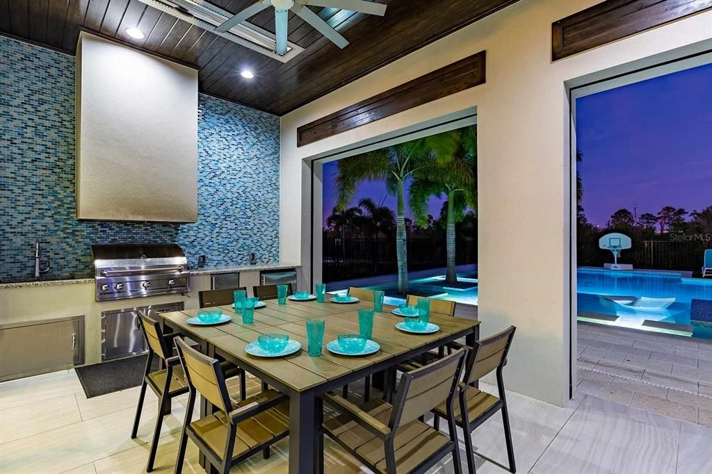 待售: $4,750,000 (9 贝兹, 9 浴室, 8151 平方英尺)