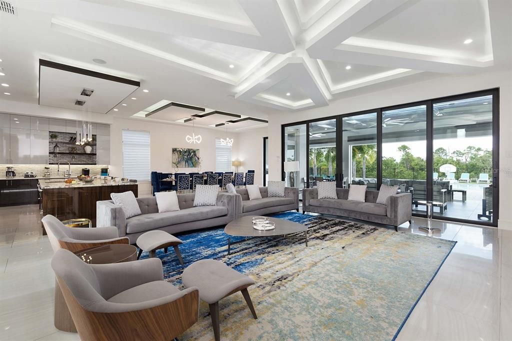 待售: $4,750,000 (9 贝兹, 9 浴室, 8151 平方英尺)