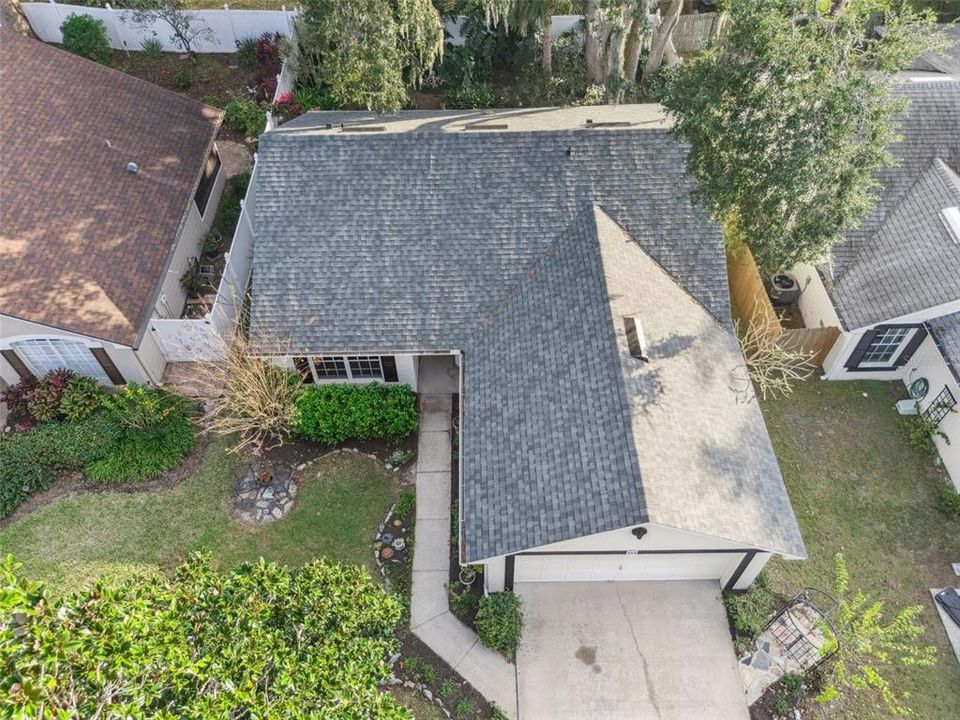 合同活跃: $315,000 (3 贝兹, 2 浴室, 1076 平方英尺)