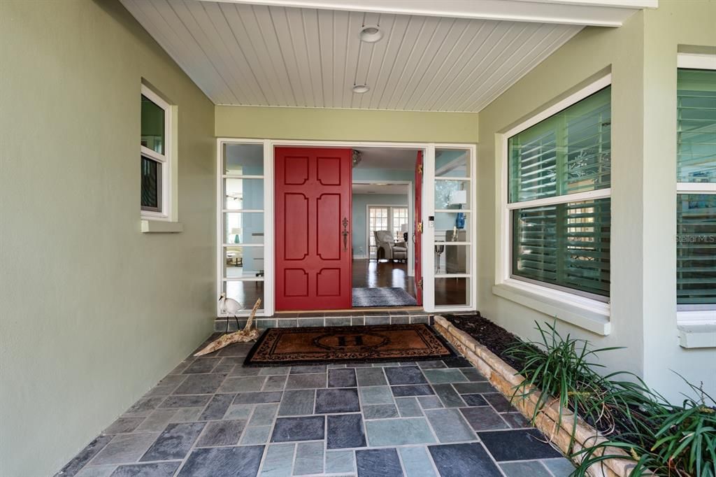 For Sale: $1,365,000 (4 beds, 3 baths, 3395 Square Feet)