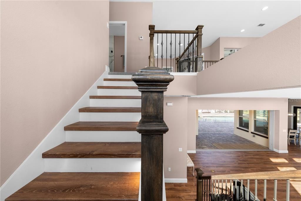 En Venta: $1,160,000 (5 camas, 5 baños, 3439 Pies cuadrados)