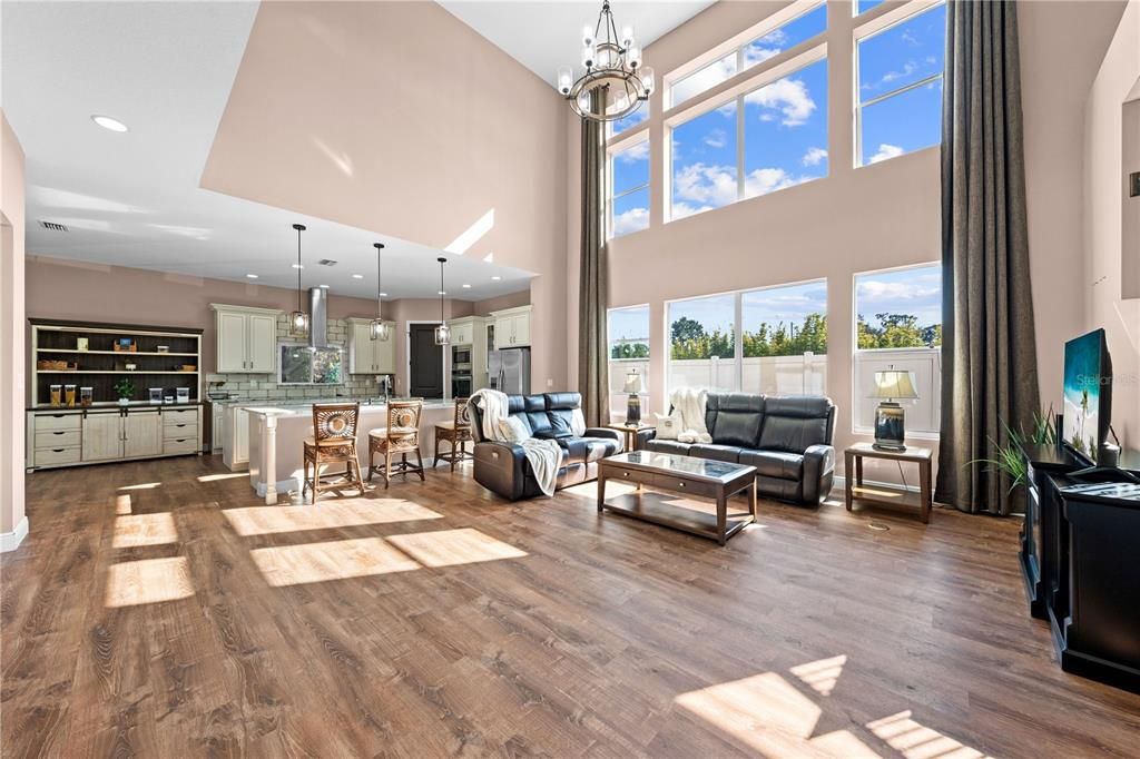 En Venta: $1,160,000 (5 camas, 5 baños, 3439 Pies cuadrados)