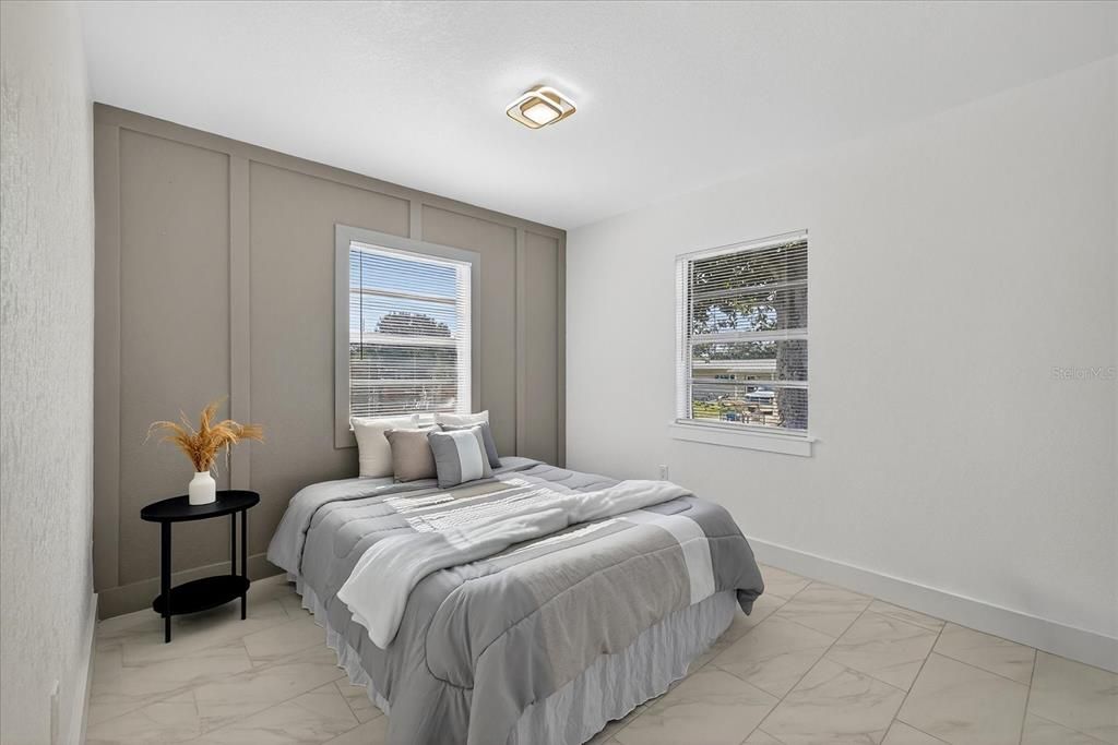 For Sale: $349,900 (3 beds, 2 baths, 1055 Square Feet)