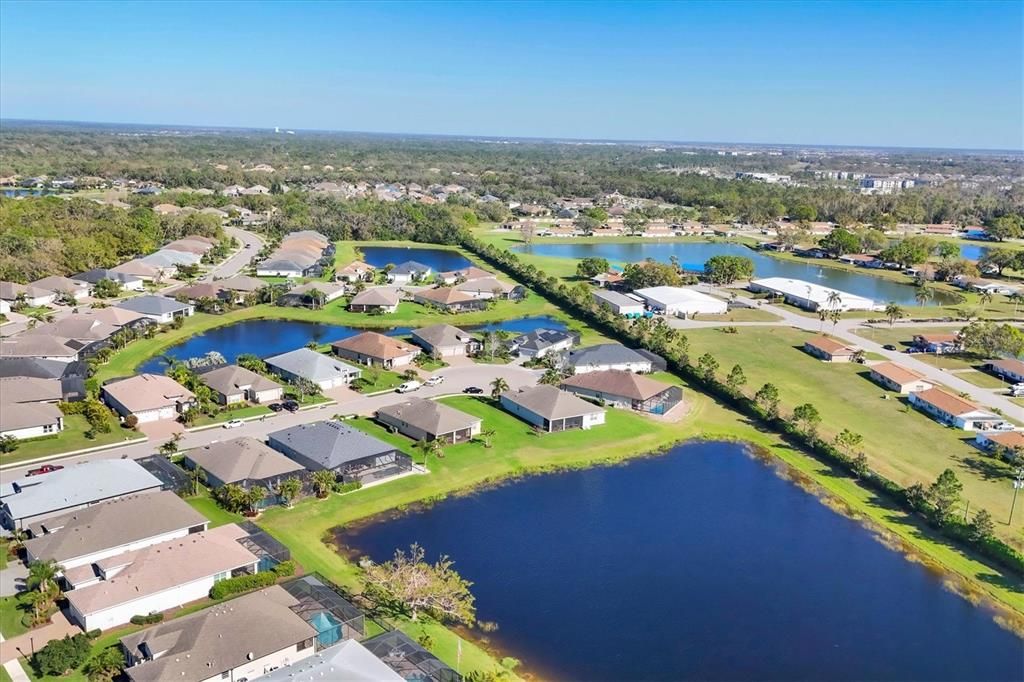 For Sale: $529,000 (2 beds, 2 baths, 1827 Square Feet)