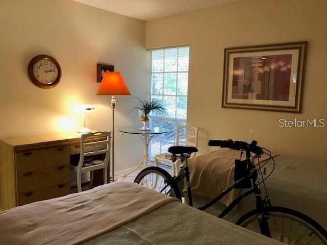 For Rent: $3,800 (2 beds, 2 baths, 1127 Square Feet)