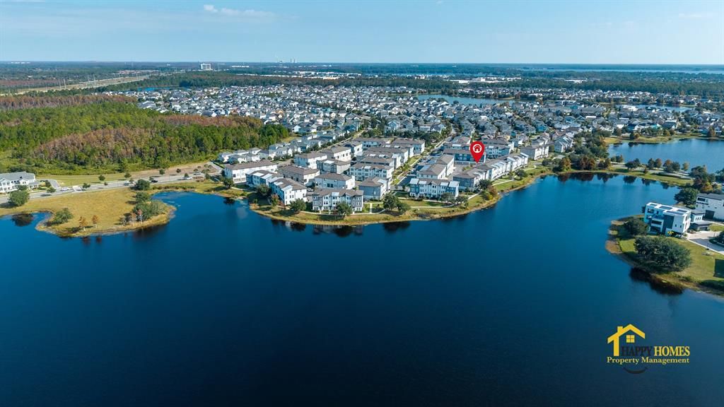 出租: $3,100 (3 贝兹, 3 浴室, 2016 平方英尺)