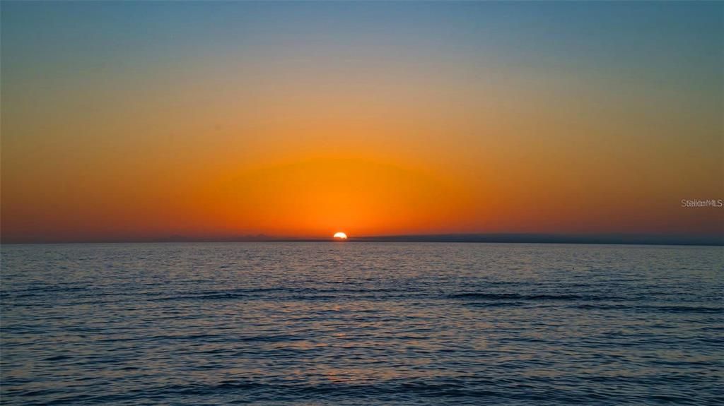 На продажу: $4,050,000 (4 спален, 3 ванн, 4674 Квадратных фут)