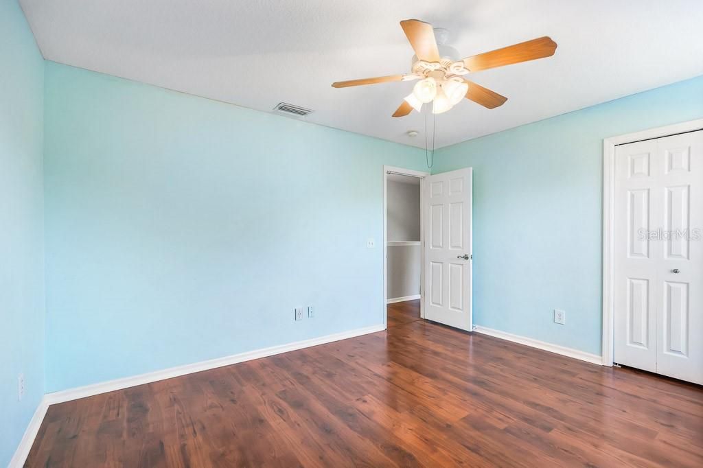 For Rent: $3,095 (4 beds, 2 baths, 2560 Square Feet)