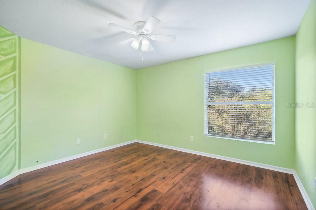 For Rent: $3,095 (4 beds, 2 baths, 2560 Square Feet)